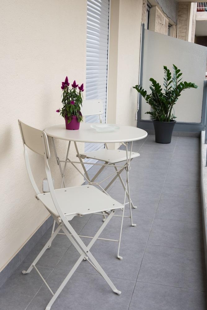 Katia Modern Apartment In Athén Kültér fotó